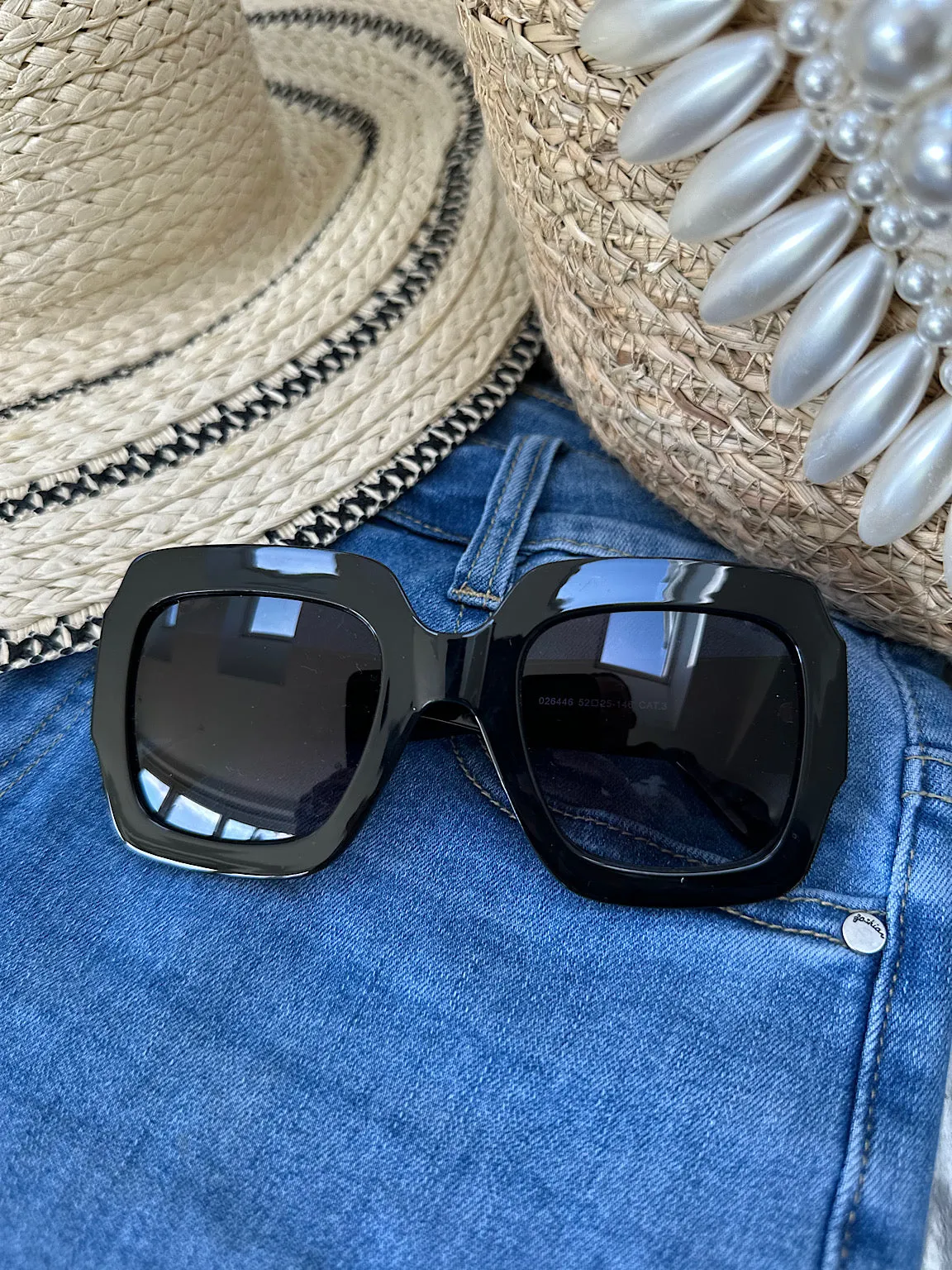 Black Sunglasses Arcadia