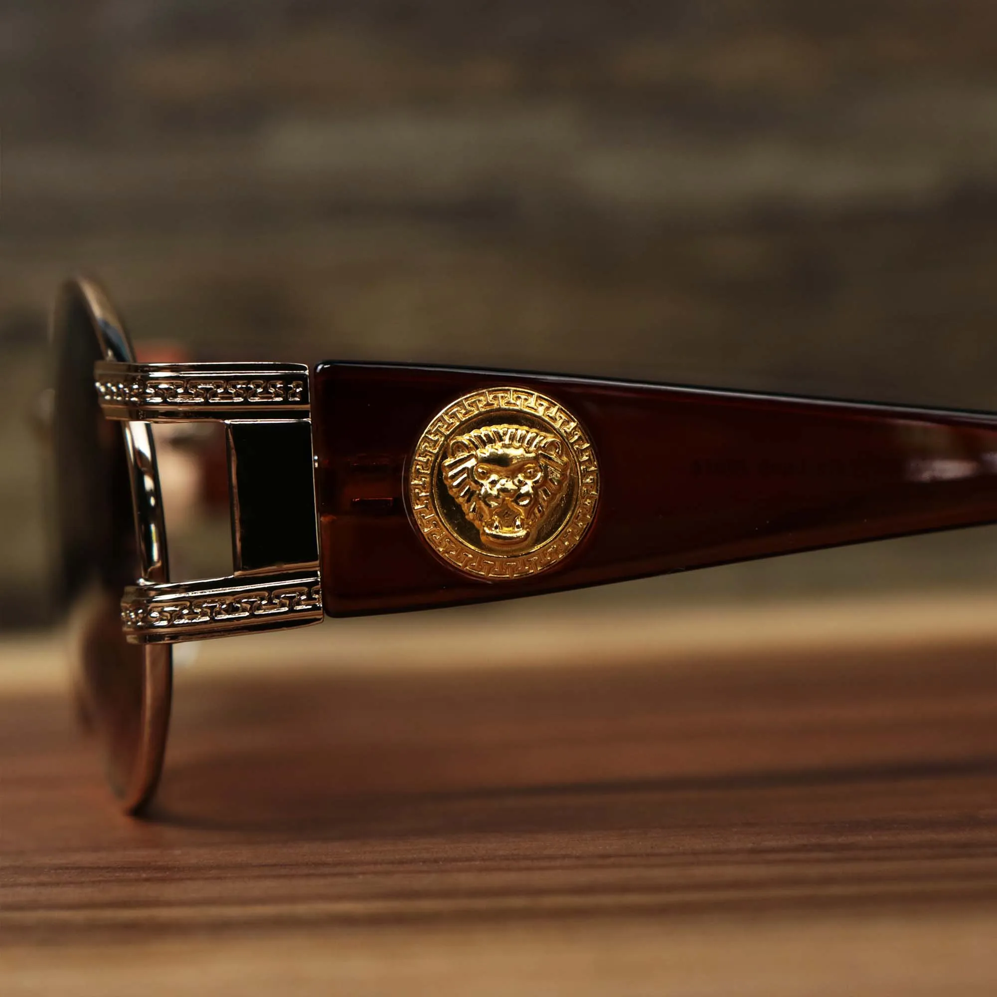 Circle Frame Lion Head Emblem Brown Lens Sunglasses with Rose Gold Frame