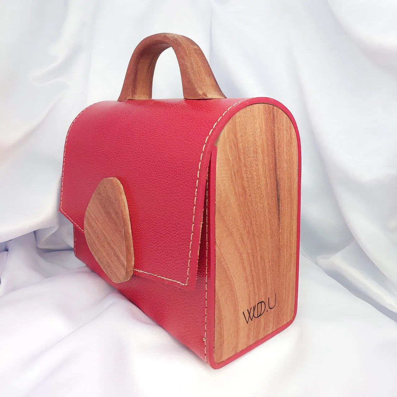 Konama Tote Handbag - Blood Red