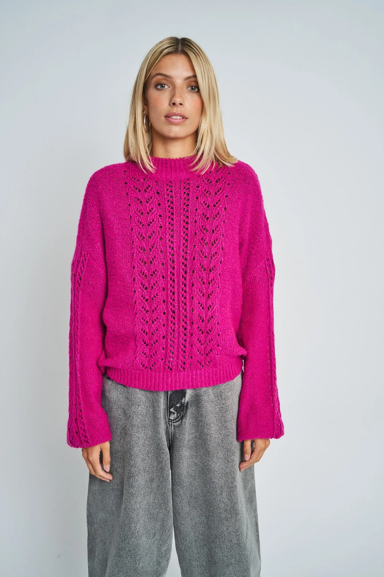 PRIYA KNIT