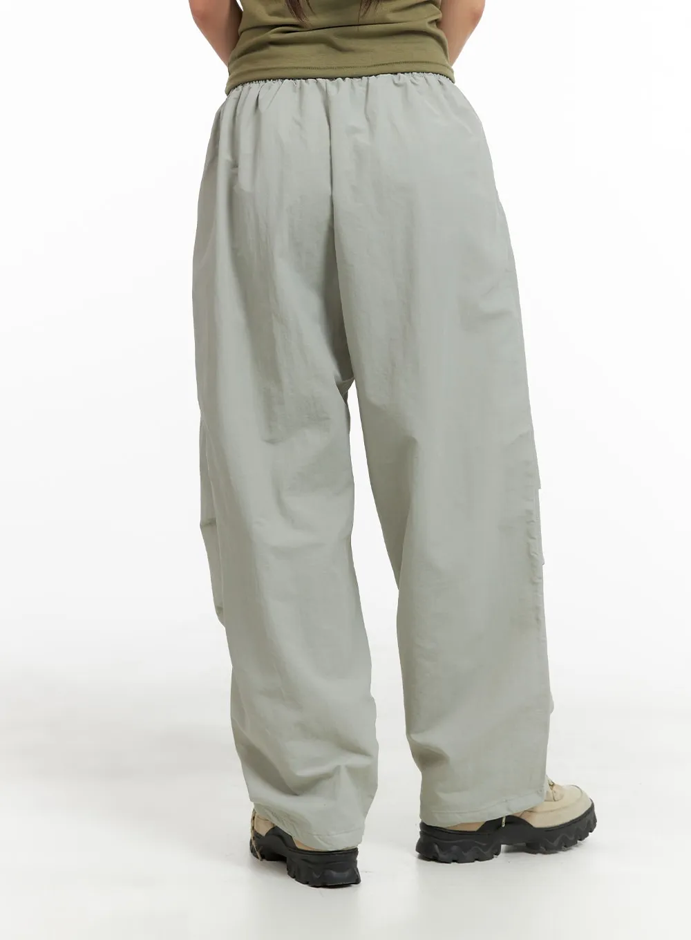 Unisex Classic Parachute Pants CM418