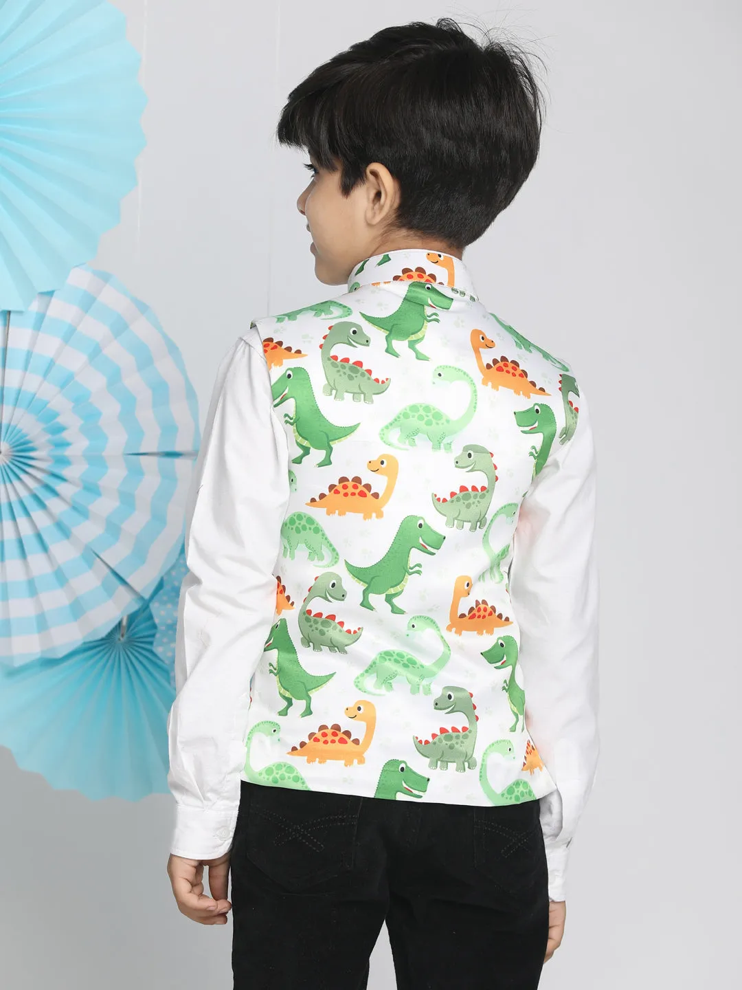 VASTRAMAY Boys  Multicolor-Base-White Nehru Jacket