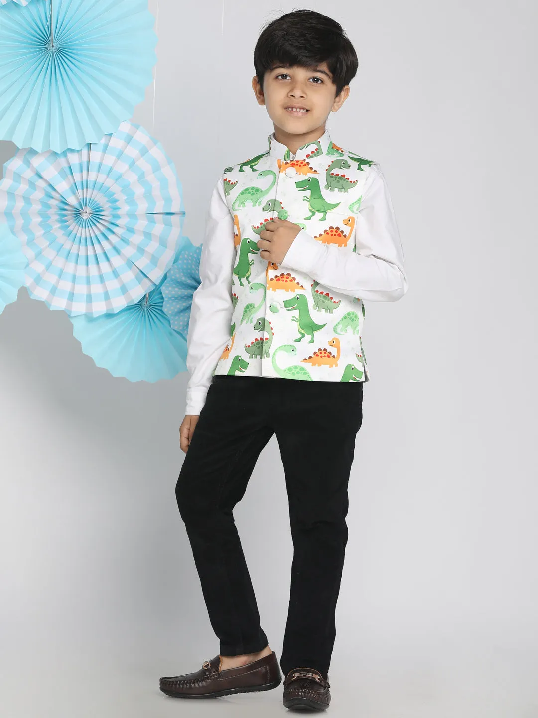 VASTRAMAY Boys  Multicolor-Base-White Nehru Jacket