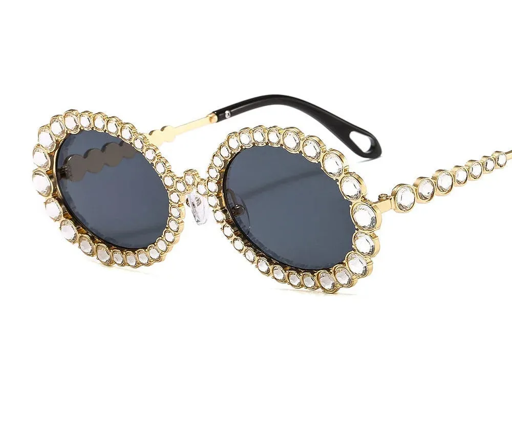 Women's Fashion Dazzling Diamond Decor Big Oval Frame Sunglasses